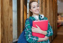 Estudantes vão receber parcelas de R$ 1.000 apartir desta terça-feira, no programa Pé-de-Meia