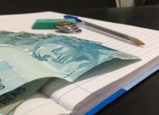 Quanto é preciso ganhar para ser considerado classe média no Brasil em 2025? Veja os valores atualizados e o que muda na economia MXRF11 divulga novos dividendos para agosto