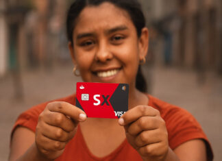 Santander lança cartão de crédito para quem está negativado