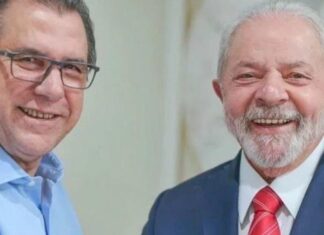 Ministro diz que Fim da escala 6×1 pode ocorrer ainda esse ano Ministro diz que Fim da escala 6x1 pode ocorrer ainda esse ano