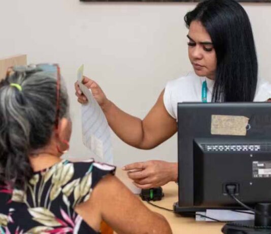 Mais de 35 mil pessoas se inscrevem no primeiro dia do Minha Casa, Minha Vida Mais de 35 mil pessoas se inscrevem no primeiro dia do Minha Casa, Minha Vida