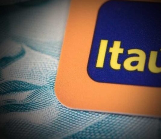 Itaú anuncia fim de cartão de crédito a partir de 01/08 Itaú anuncia fim de cartão de crédito a partir de 01/08