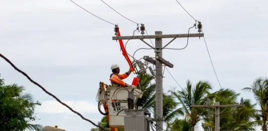 Confira quais barros de Salvador vão ficar sem energia elétrica nesta segunda