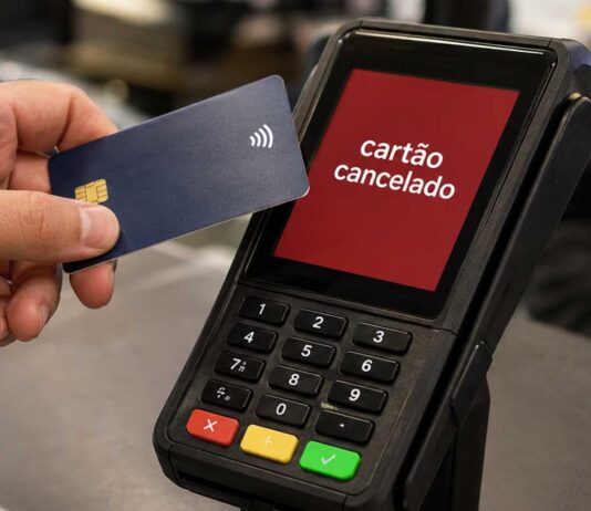 Fim do cartão de crédito no Brasil? Novo sistema pode mudar a forma como brasileiros compram parcelado Fim do cartão de crédito no Brasil? Novo sistema pode mudar a forma como brasileiros compram parcelado