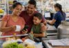 Dinheiro de volta: famílias do CadÚnico terão cashback de impostos a partir de 2027 Dinheiro de volta: famílias do CadÚnico terão cashback de impostos a partir de 2027